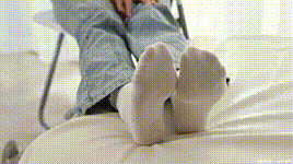 【凝思摄影】NO.018 小睿 T恤、短白袜、平底鞋封面图