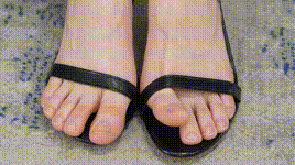 【AF摄影】NO.105 Baby 展示她的性感的小脚丫原味棉袜+裸足 第9部