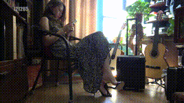 【KM摄影】4K 281 连衣裙凉高美女足秀封面图